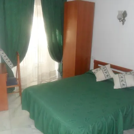 Centro Sol Guest house *