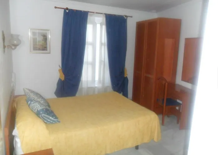Centro Sol Konukevi Cadiz