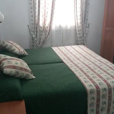 Centro Sol بيت ضيافة كاديز